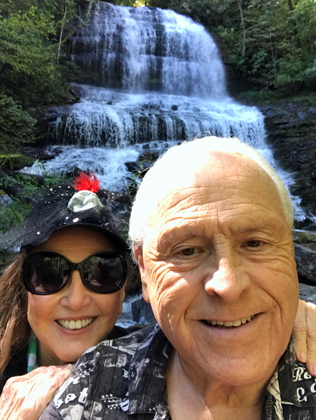 the two RV Gypsies at Pearsons Falls